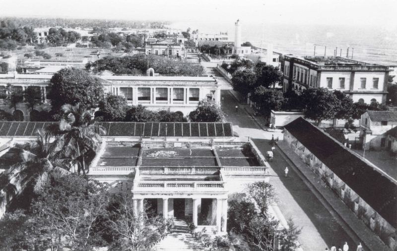 03-03 - Pondichery - caserne etc. - vue vers le nord - 3